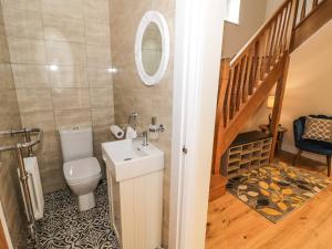 Vannituba majutusasutuses Globe Cottage +17 fotot