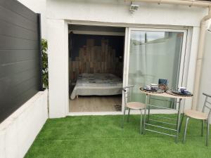 Patio nebo venkovní prostory v ubytování Chambre d'hôtes