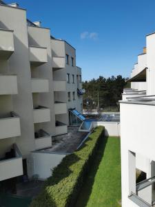 Bazén v ubytovaní Apartament Zofia 2 Przy Plaży alebo v jeho blízkosti