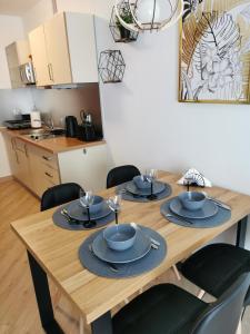 Kuchyňa alebo kuchynka v ubytovaní Apartament Zofia 2 Przy Plaży