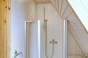 Koupelna v ubytování An der Steilküste Finnhütte 04