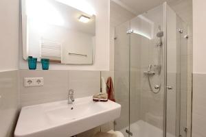 Kylpyhuone majoituspaikassa Residenz von Flotow Wohnung 05