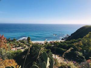 Afbeelding uit fotogalerij van Marasusa Sunset in Parghelia +54 foto's