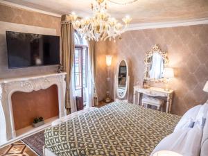 Posteľ alebo postele v izbe v ubytovaní EGO' Boutique Hotel - The Silk Road