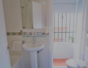 Koupelna v ubytování Hostal La Calzada