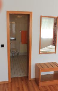 ห้องน้ำของ Sporthotel Papenburg