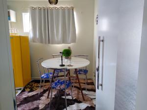Φωτογραφία από το άλμπουμ του Apartamentos aconchegantes σε Τερεζίνα +5 φωτογραφίες