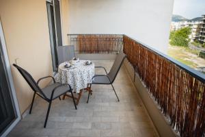 Balkón nebo terasa v ubytování Sunray luxury apartment Volos