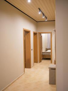 Fotografie z fotogalerie ubytování Seaside Duplex Stone Villa v destinaci Qëparo