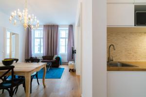 Telewizja i/lub zestaw kina domowego w obiekcie Vienna Residence, Naschmarkt - Museumsquartier