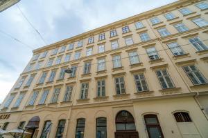 Budynek, w którym mieści się aparthotel