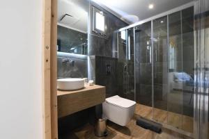 Koupelna v ubytování Orion Eco Suites