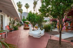 Gallery image of Float Palm Springs - Adults Only in Palm Springs