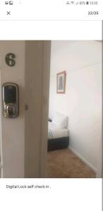 Postel nebo postele na pokoji v ubytování Peaceful Home