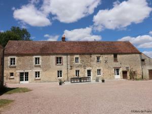 Photo de la galerie de l'établissement Gîte Merri, 6 pièces, 12 personnes - FR-1-497-137, 