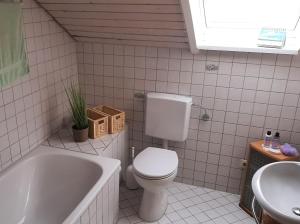 Ferienwohnung Berglen-Domizil tesisinde bir banyo