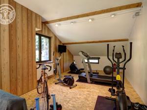 Fitnesscenter och/eller fitnessfaciliteter på Gîte La Versanne, 3 pièces, 4 personnes - FR-1-496-127