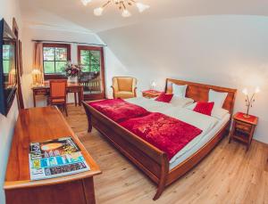 Postel nebo postele na pokoji v ubytování Landhotel Neugebauer