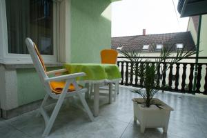 Balkón alebo terasa v ubytovaní Oleander Apartman