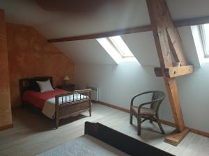 Ένα ή περισσότερα κρεβάτια σε δωμάτιο στο Maison d'Othe