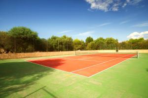 Tennis und/oder Squash in der Unterkunft Agroturismo Son Marge oder in der Nähe