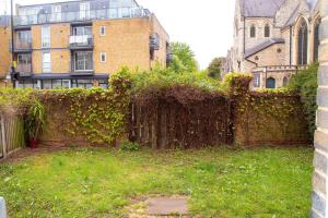 Gallery image of Shoreditch Hoxton Large 3 Bed Garden Flat FREE PARKING AOR ONLY in London