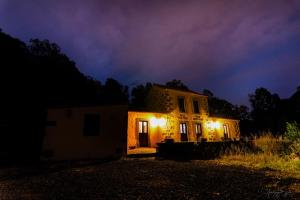 Budova, kde se the country house nachází