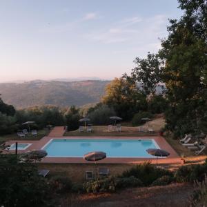 Swimmingpoolen hos eller tæt på Agriturismo Escaia