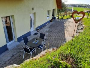 Balkón nebo terasa v ubytování Ferienwohnung am Weinberg