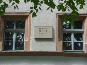 Gallery image of "goethezimmer" Ferienwohnung und Zimmer am Burgplatz in Weimar