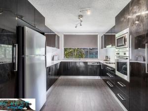 A kitchen or kitchenette at The Nest At Fingal Bay
