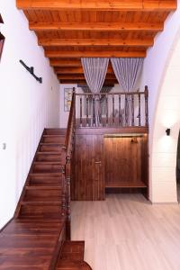 Posteľ alebo postele v izbe v ubytovaní Paraskevi Luxury Apartments