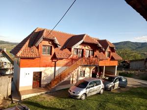 Nespecifikovaný výhled na hory nebo výhled na hory při pohledu z apartmánu