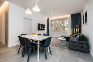 Posedenie v ubytovaní Royal Apartments Zadar