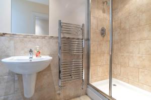 O baie la Victoria Court Suites - Aberdeen