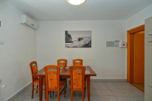 Afbeelding uit fotogalerij van Apartment Branko 2081 in Pula