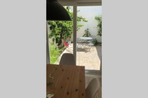 Gallery image of Casa Troino in Setúbal