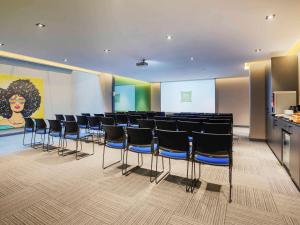 Área de negócios e/ou sala de conferências em Ibis Styles Istanbul Atasehir