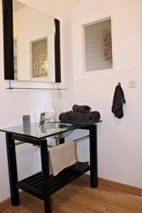 Φωτογραφία από το άλμπουμ του Appartement le Tilleul - Apparts Cosy σε Saint-Pons