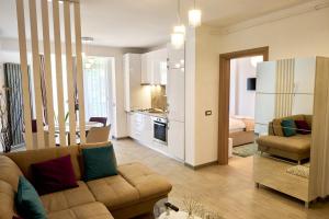 Kuchyň nebo kuchyňský kout v ubytování Vegas sea view Apartment - Spa Pools resort