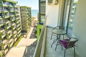 Balkón nebo terasa v ubytování Vegas sea view Apartment - Spa Pools resort