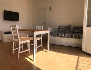 Μια τηλεόραση ή/και κέντρο ψυχαγωγίας στο La Finestra sul Porto Golfo Aranci