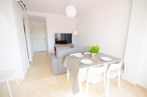 TV a/nebo společenská místnost v ubytování Apartamento Marina Casares