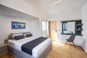 Postel nebo postele na pokoji v ubytování Plastiras Rooms