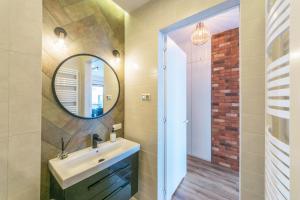 Kúpeľňa v ubytovaní Pomorskie Apartamenty Bernadowska Silver