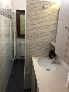 A bathroom at Casa vacanza bella Puglia