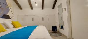 Postel nebo postele na pokoji v ubytování Guest House Galeb2