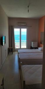 Gallery image of Rooms Romeo's Eratini in Eratini +12 photos