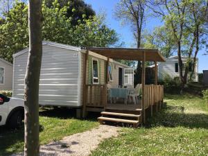 Zahrada ubytování Mobil Home pour 6 personnes climatisé à quelques minutes des plages