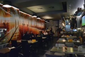 Restaurace v ubytování Oneiro Suites